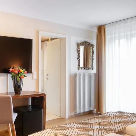 Hotel Galerie 4*