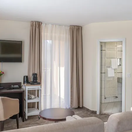Hotel Galerie 4*