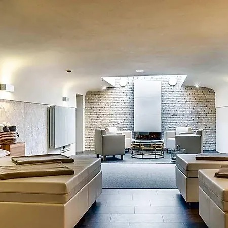 Galerie 4*